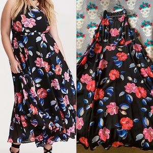 Torrid dress size 22